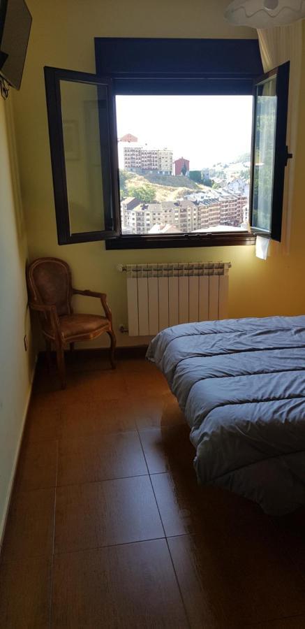 Hotel Alina 칸가스 델 나르세아 객실 사진
